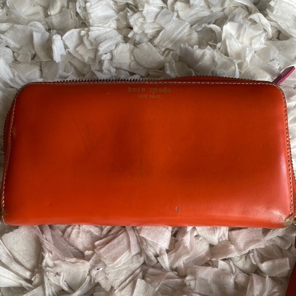 Kate Spade wallet - Picture 2 of 12